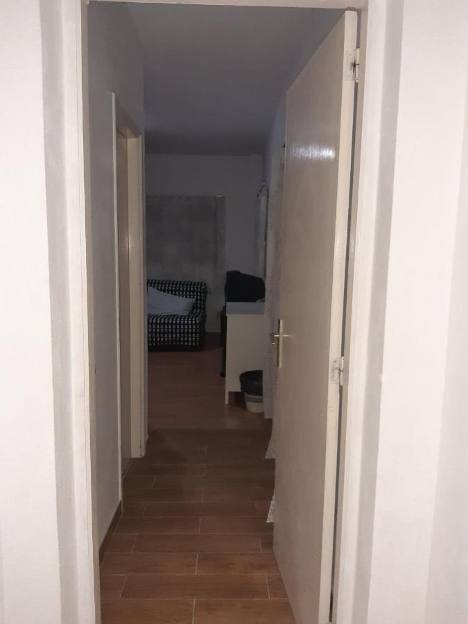 סנטה קרוז דה טנריף Habitaciones Comodas Con Bano Individual מראה חיצוני תמונה